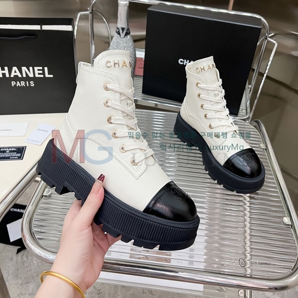 *  XI35112-2
