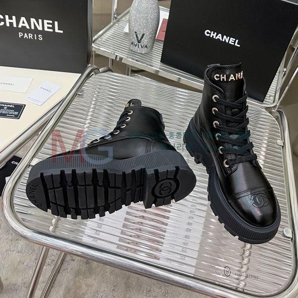 *  XI35112-3