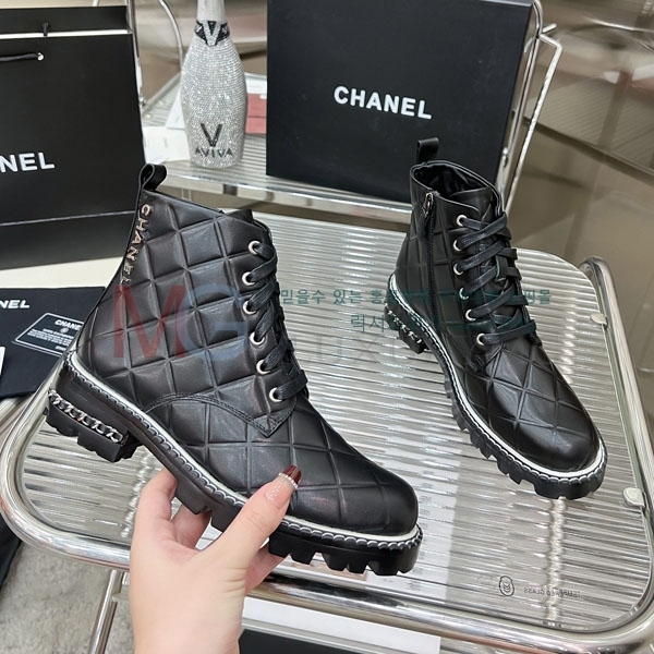 *  XI35116-2