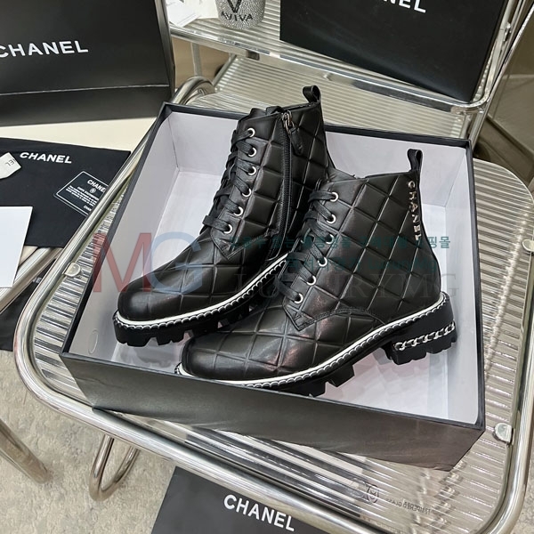 *  XI35116-2