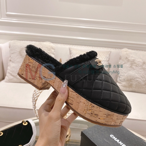 * /  JK608340-2