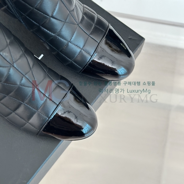 *  38tY8003-1