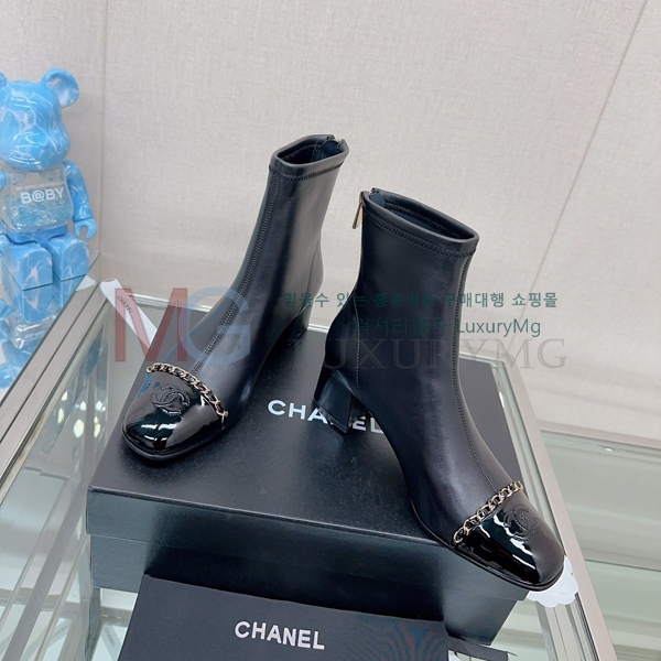 * Ŭ  TA559904-3