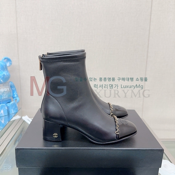 * Ŭ  TA559904-3
