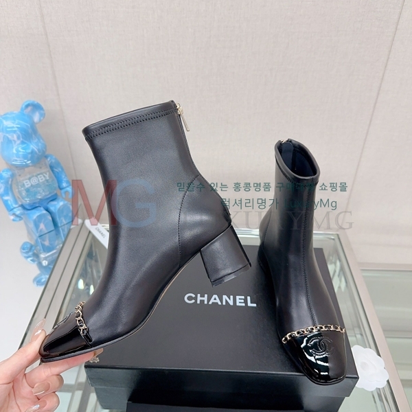 * Ŭ  TA559904-3