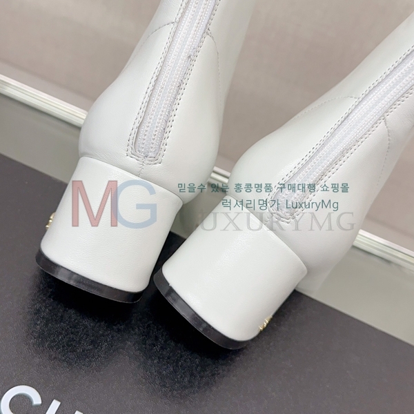 * Ŭ  TA559904-2