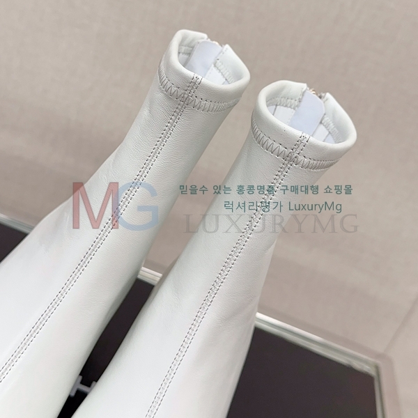 * Ŭ  TA559904-2
