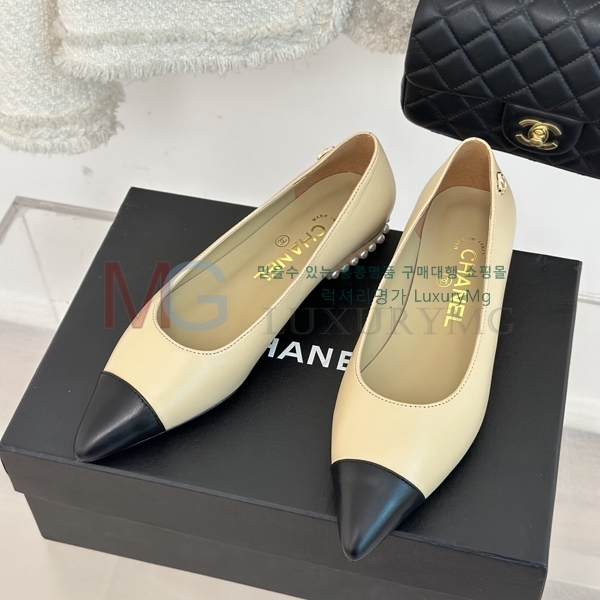* ÷ CH33058-8