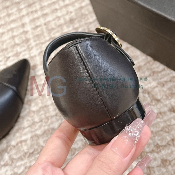 *  ÷ AA55711-3