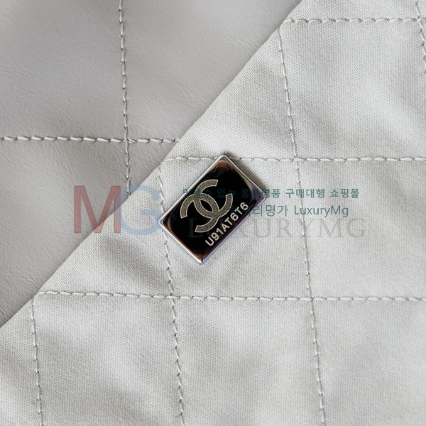 ��* �̵� �ڵ�� 22�� AS3261-300-8