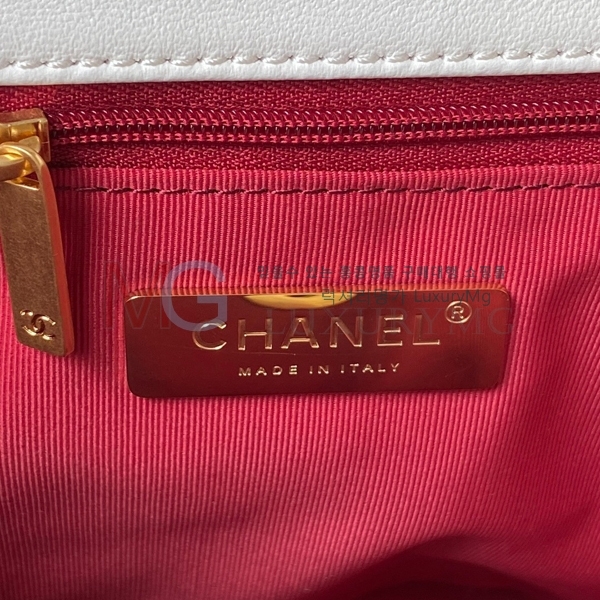 ��* 24C 19 ü�� ���� AS4223-1