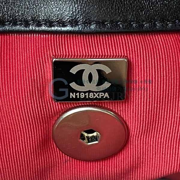 * 24C 19 ü  AS4223-4