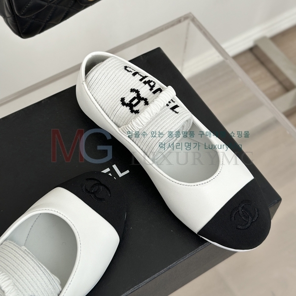 *  ÷ AA55882-2