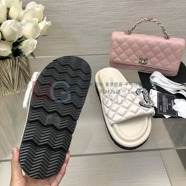 *   CH64153-1