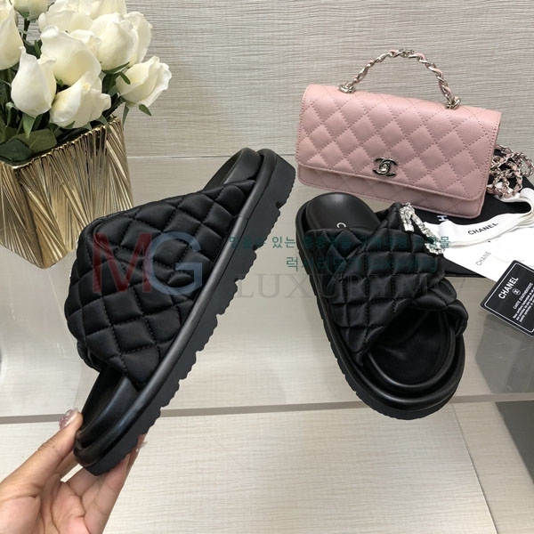 *   CH64152-4