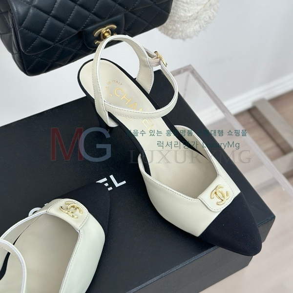 * ̵ CH916545-3