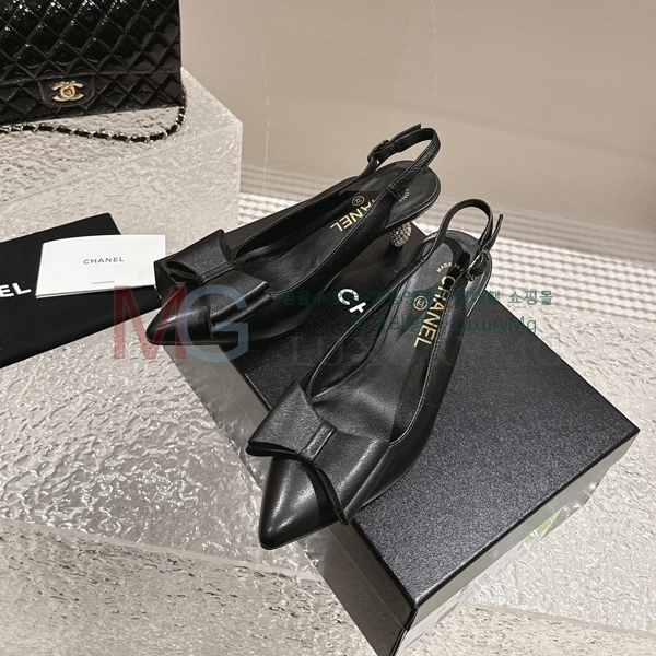 *  ̵ 31CN84529-2