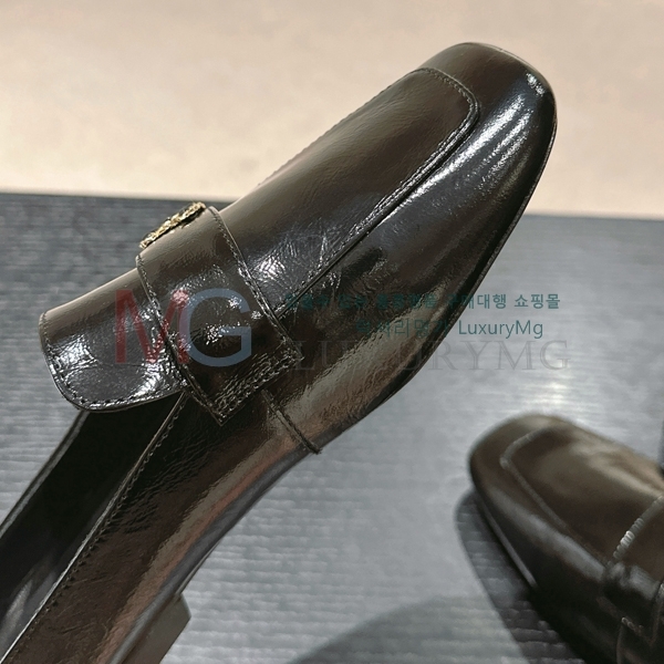 *   31CN84532-1