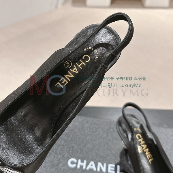 *  ̵ 31CN84528-4