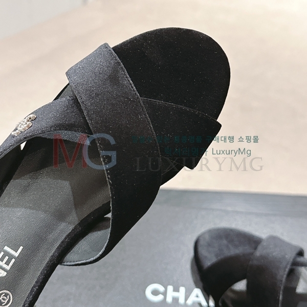 *  KX681535-1