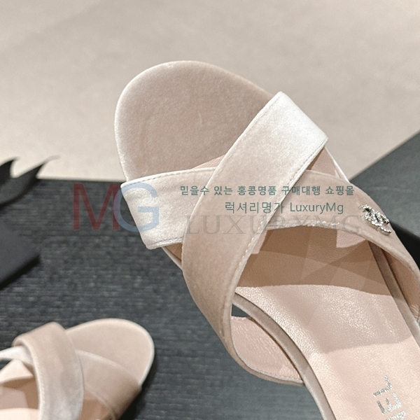 *  KX681535-3