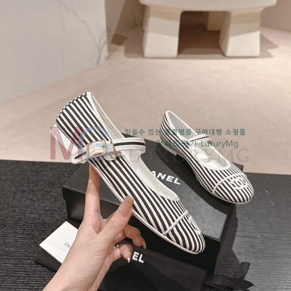 *  ÷ KX681528-2