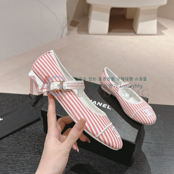 *  ÷ KX681528-3