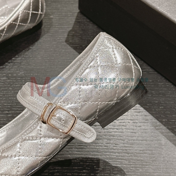 *  ÷ KX681526-2