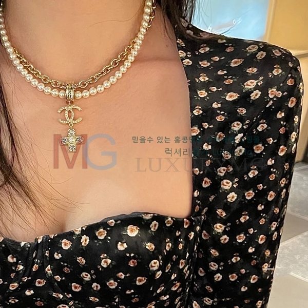 *  G12251419