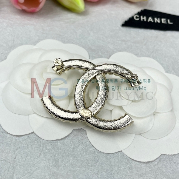 * ġ G1006672