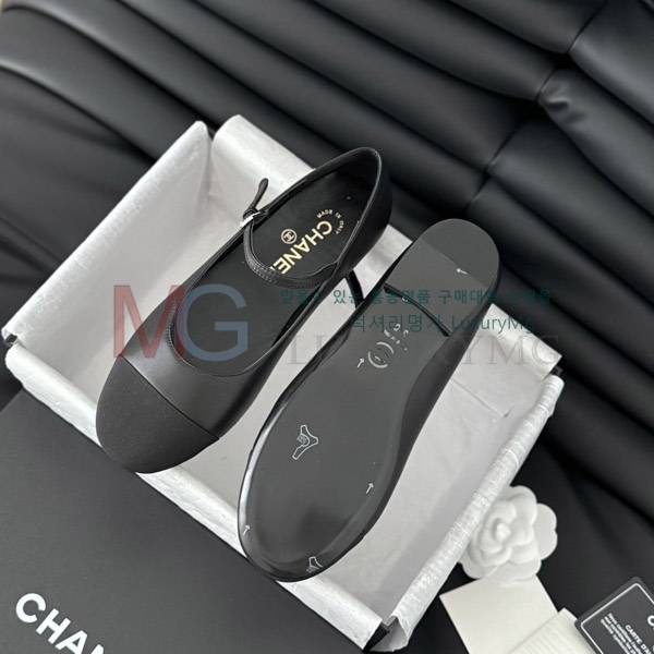 *  ÷ KX880333-2