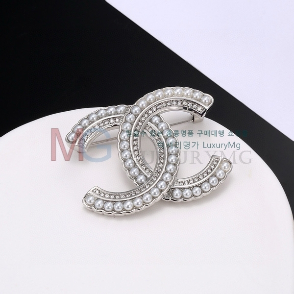 * ġ G1006694