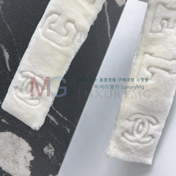 * ÷ CA499311-3