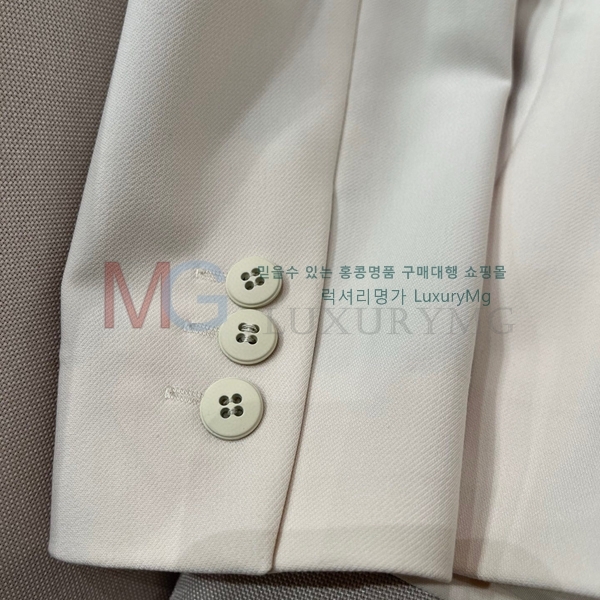    Ŷ MA256144