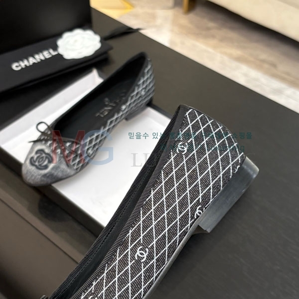 ��* �÷�����  AA80F661-5