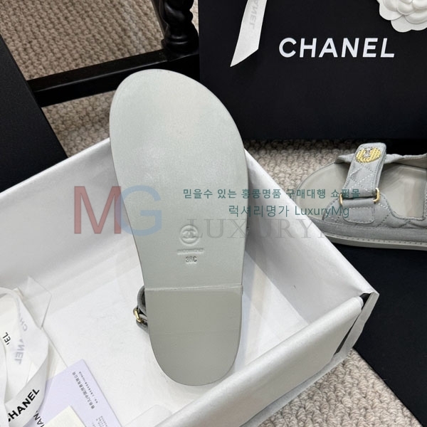 ��* ���� AA82069