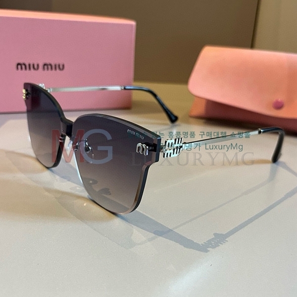 ̿̿ ۶ MA500967-1