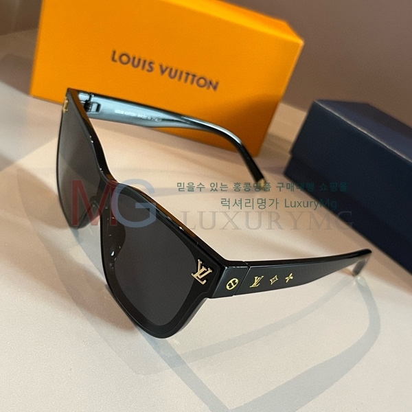̺ ۶ LV066873-1