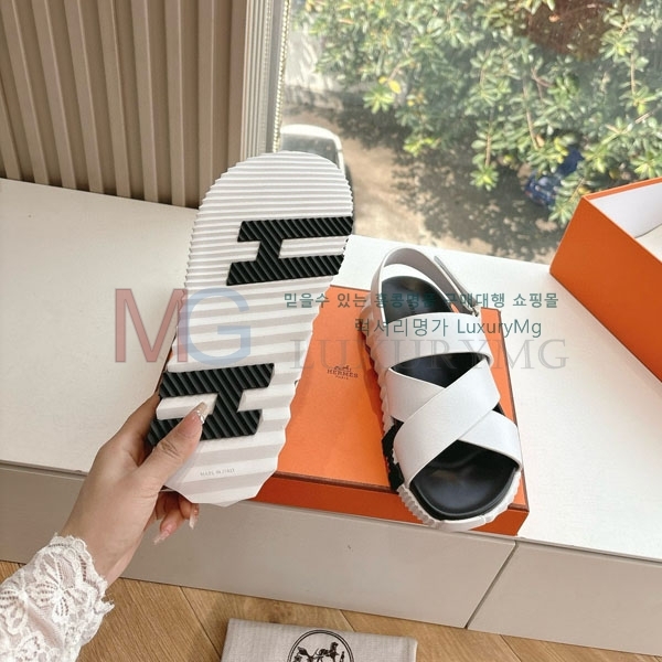 ޽   XX504224-1