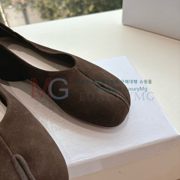   tabi ÷ MM6330711-2