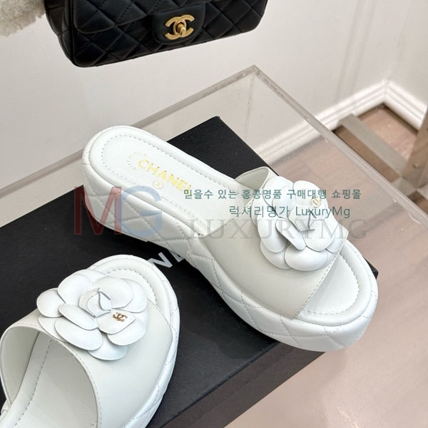 ��* ���� ���� AA1380555