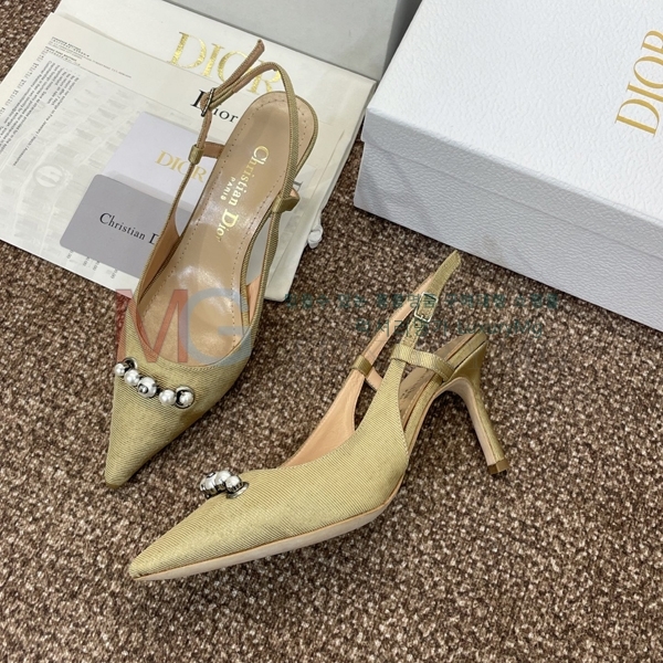 ̵ DI654824-3 (7cm)