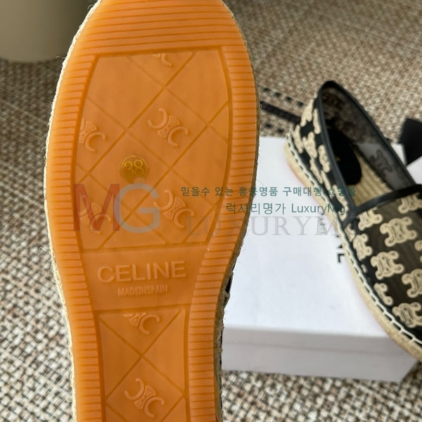   ĵ SE3000215-2