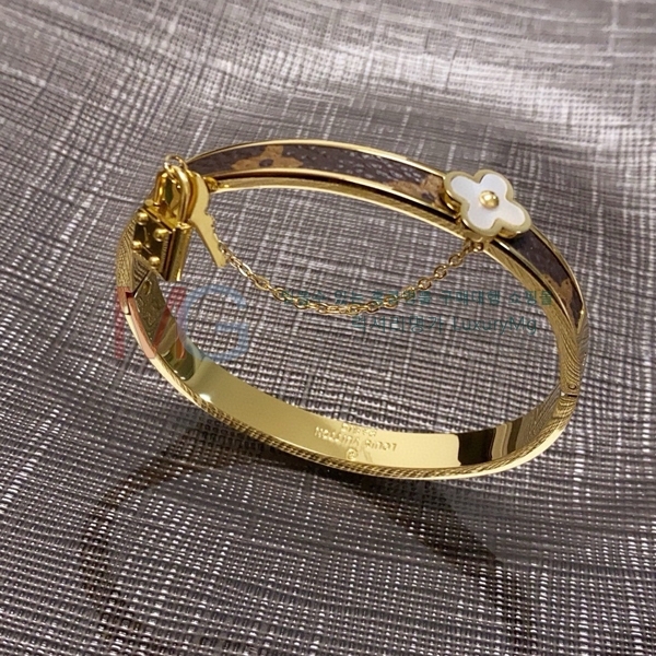  ̺  TL505152