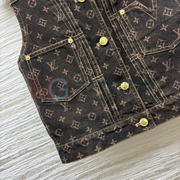  ̺  LV19531673