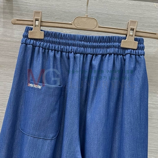  ̿̿  MU2532373-1