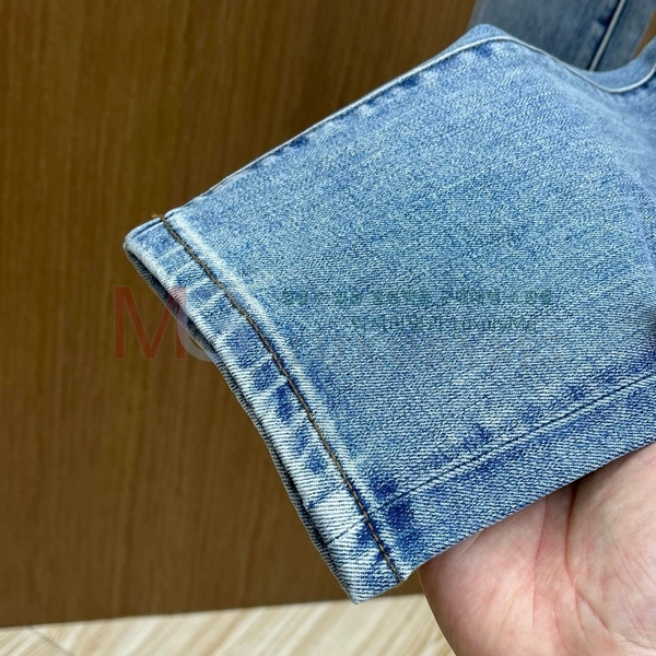   û 489680