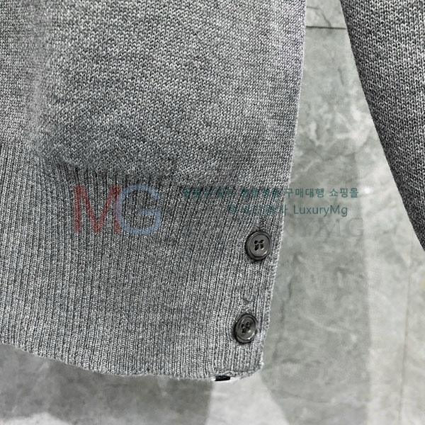   Ƽ TB075556-1