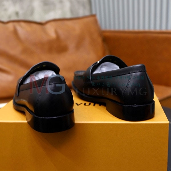  ̺ / LV290650