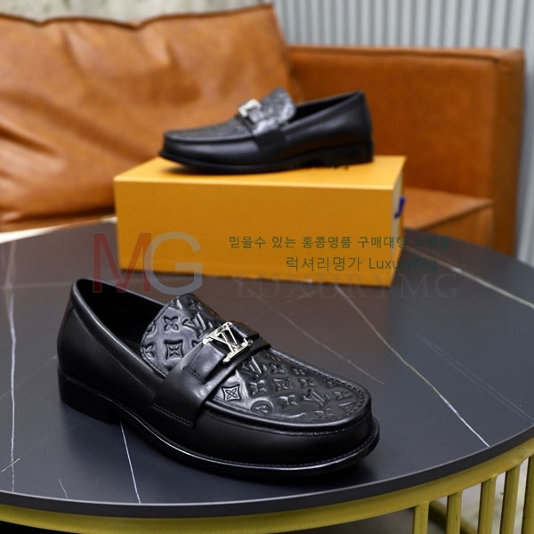  ̺ / LV290650